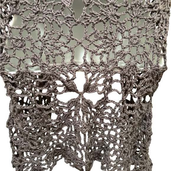 Hand Made Gray Crochet Sweater Vest Unique Buttons Sz S-M Boho Artsy Hippy Fall - Picture 5 of 8